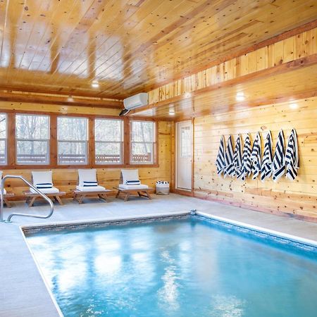 Sycamore By Avantstay Spectacular Mountain Home W Indoor Pool Hot Tub Home Theatre Fire Pit Sevierville Esterno foto