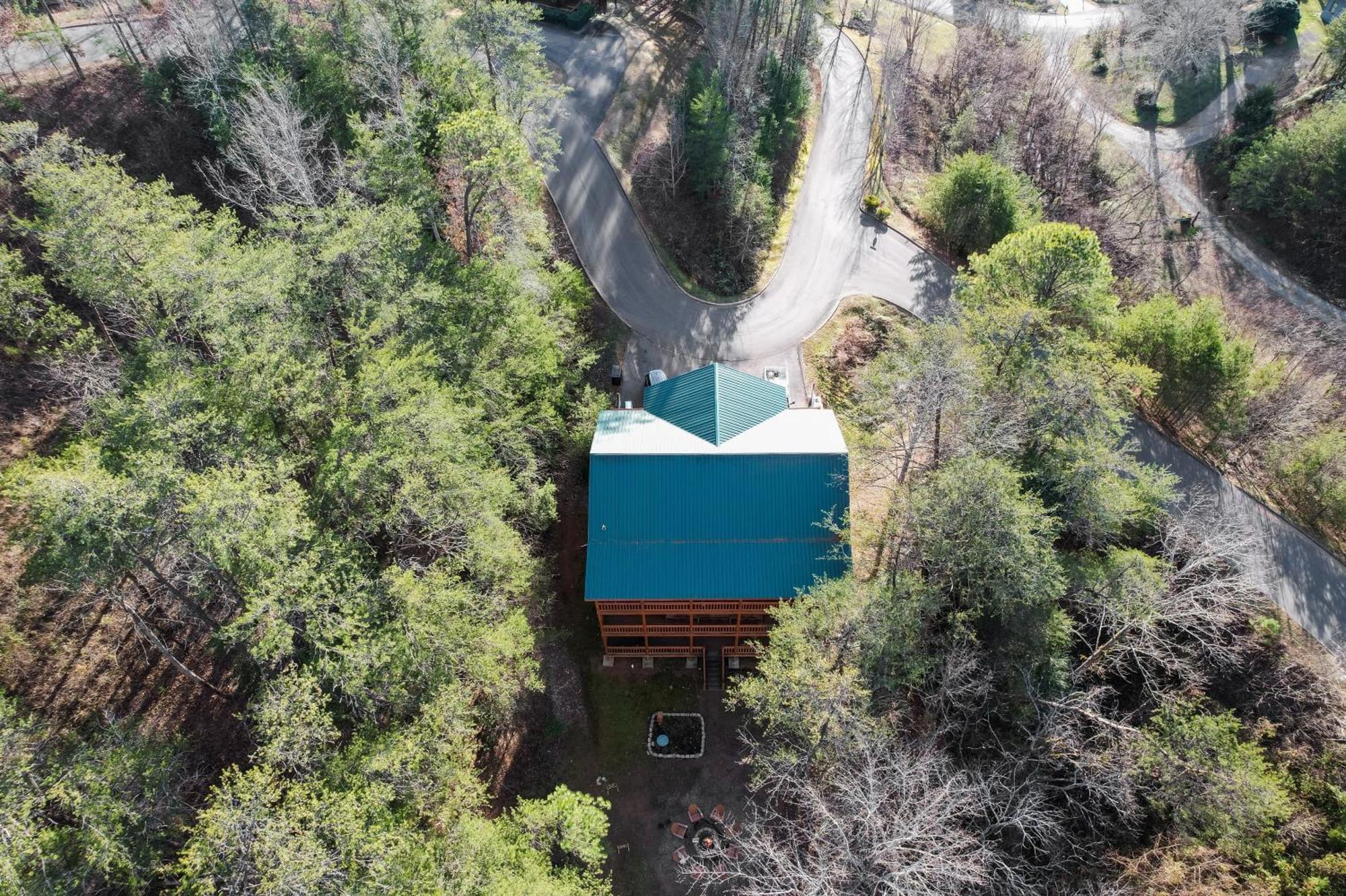 Sycamore By Avantstay Spectacular Mountain Home W Indoor Pool Hot Tub Home Theatre Fire Pit Sevierville Esterno foto